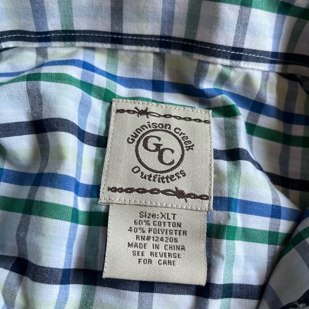 Men’s plaid button down - Picture 2 of 3